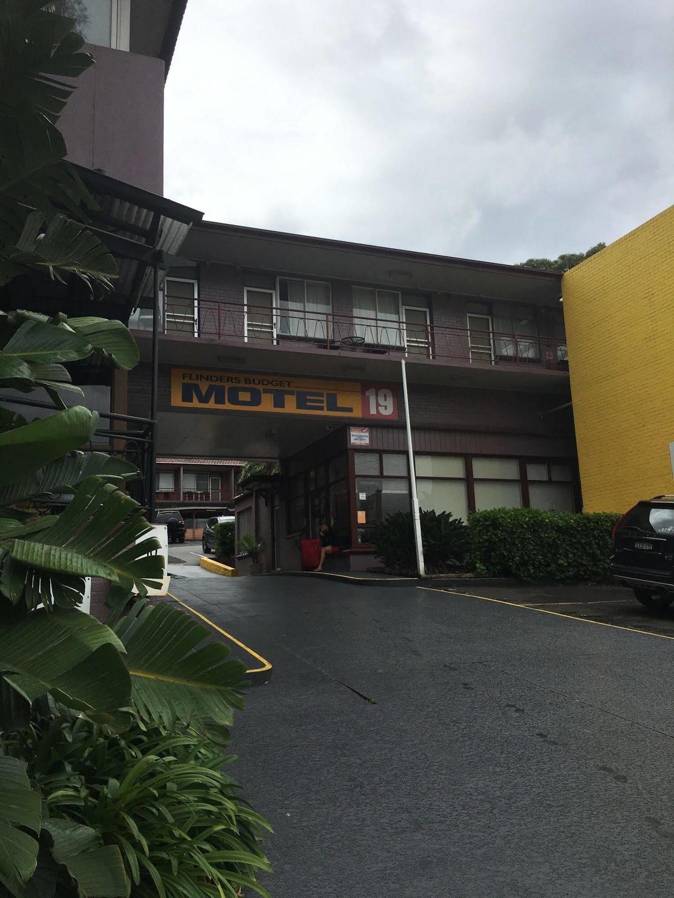 Flinders Motel Wollongong Ngoại thất bức ảnh