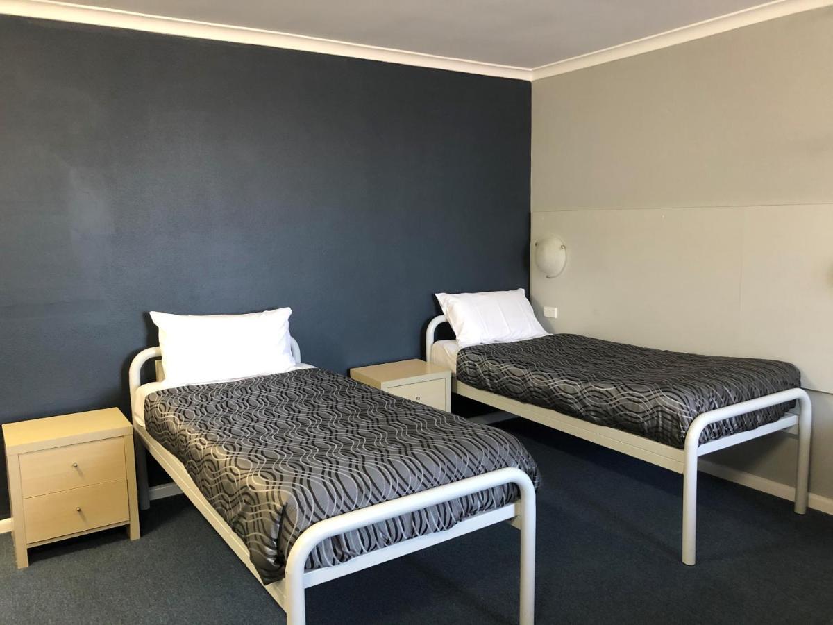 Flinders Motel Wollongong Ngoại thất bức ảnh